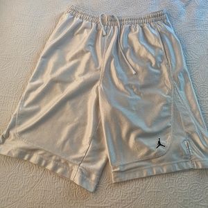 Jordan shorts color white size large